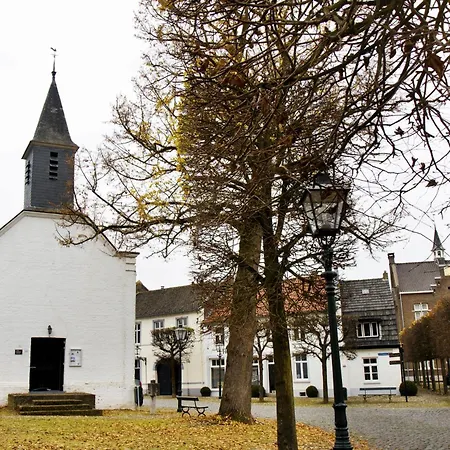 Het Gildehuis Met Sauna En Jacuzzi
