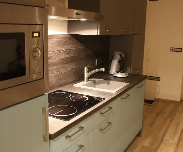 Het Gildehuis Met Sauna En Jacuzzi *