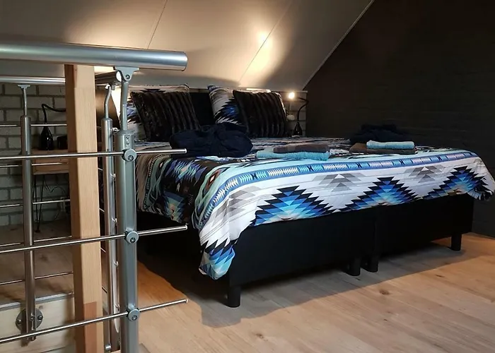 Het Gildehuis Met Sauna En Jacuzzi Stevensweert